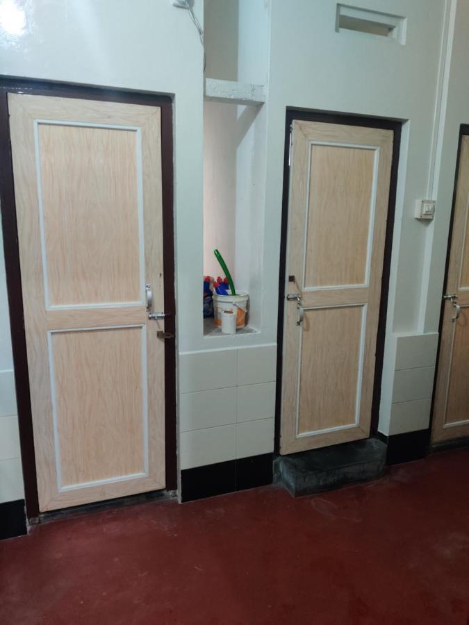 Travellers Bed And Breakfast ชิลลอง ภายนอก รูปภาพ