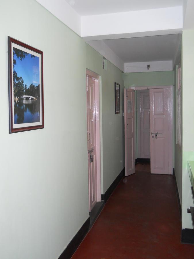 Travellers Bed And Breakfast ชิลลอง ภายนอก รูปภาพ